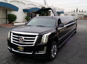 Escalade Limo11