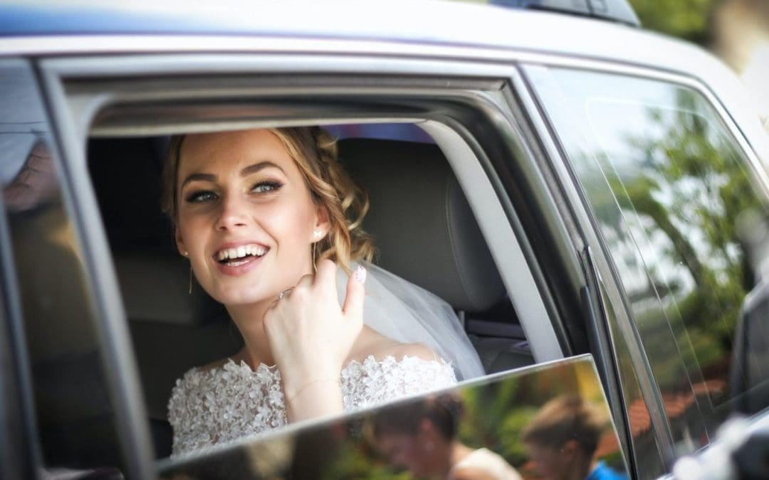 Top Benefits of a Wedding Limo Ride on Your Big Day
