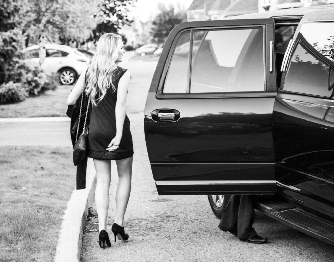 Prom Human Carry Prom Transport Ideas: Elevate Your Prom Experience