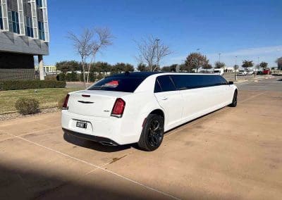 Chrysler Limo 300 Rental Dallas