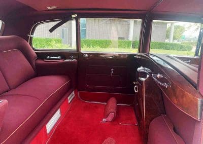 Rolls Royce Phantom V Limo White