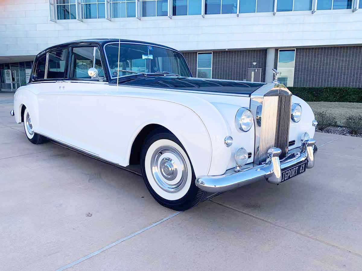 Rolls Royce Phantom V Limo White