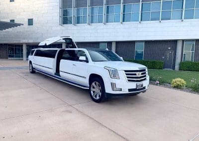 CADILLAC ESCALADE LIMOUSINE